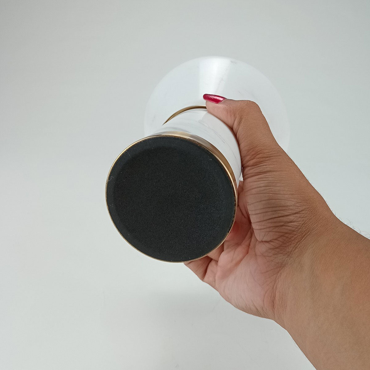 Castiçal de Mármore Fête 20cm Cobre para Decoração Elegante