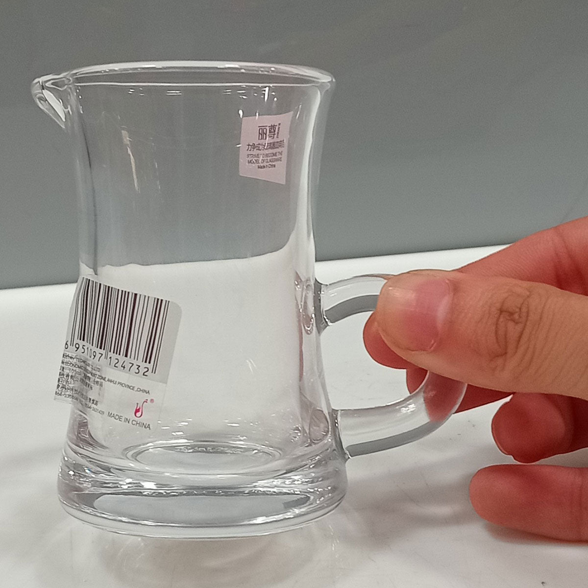 Mini Jarra de Vidro Transparente 100ml 8x9x5cm para Sucos e Molhos