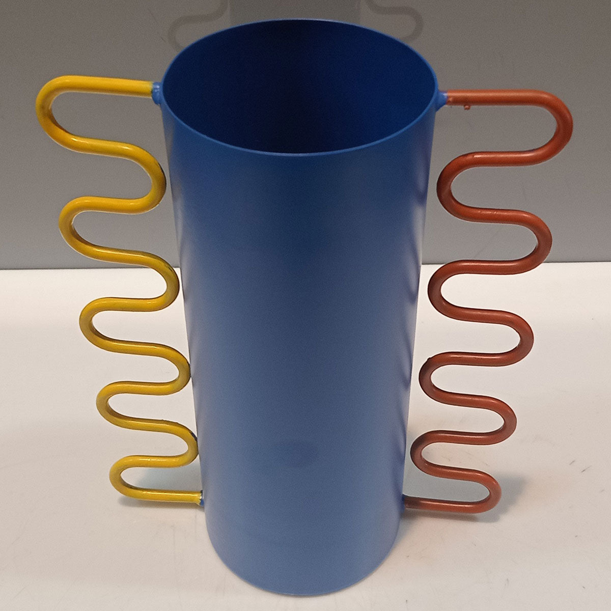 Vaso Decorativo Metal Azul 20x12cm - Elegância para Decoração