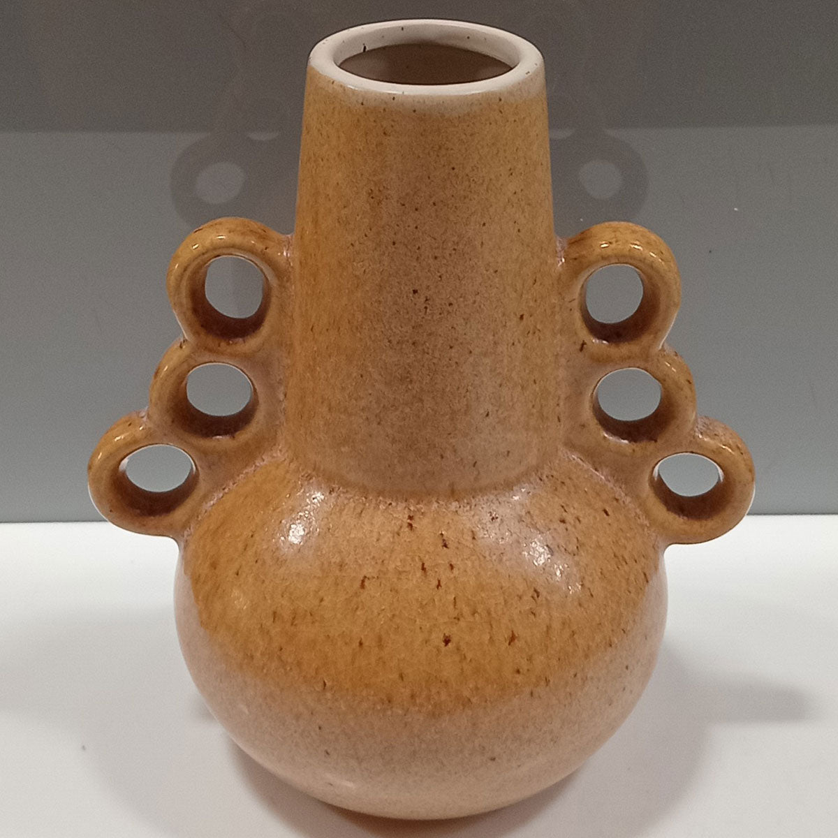 Vaso de Cerâmica Bege 19x17cm para Decoração e Arranjos Florais