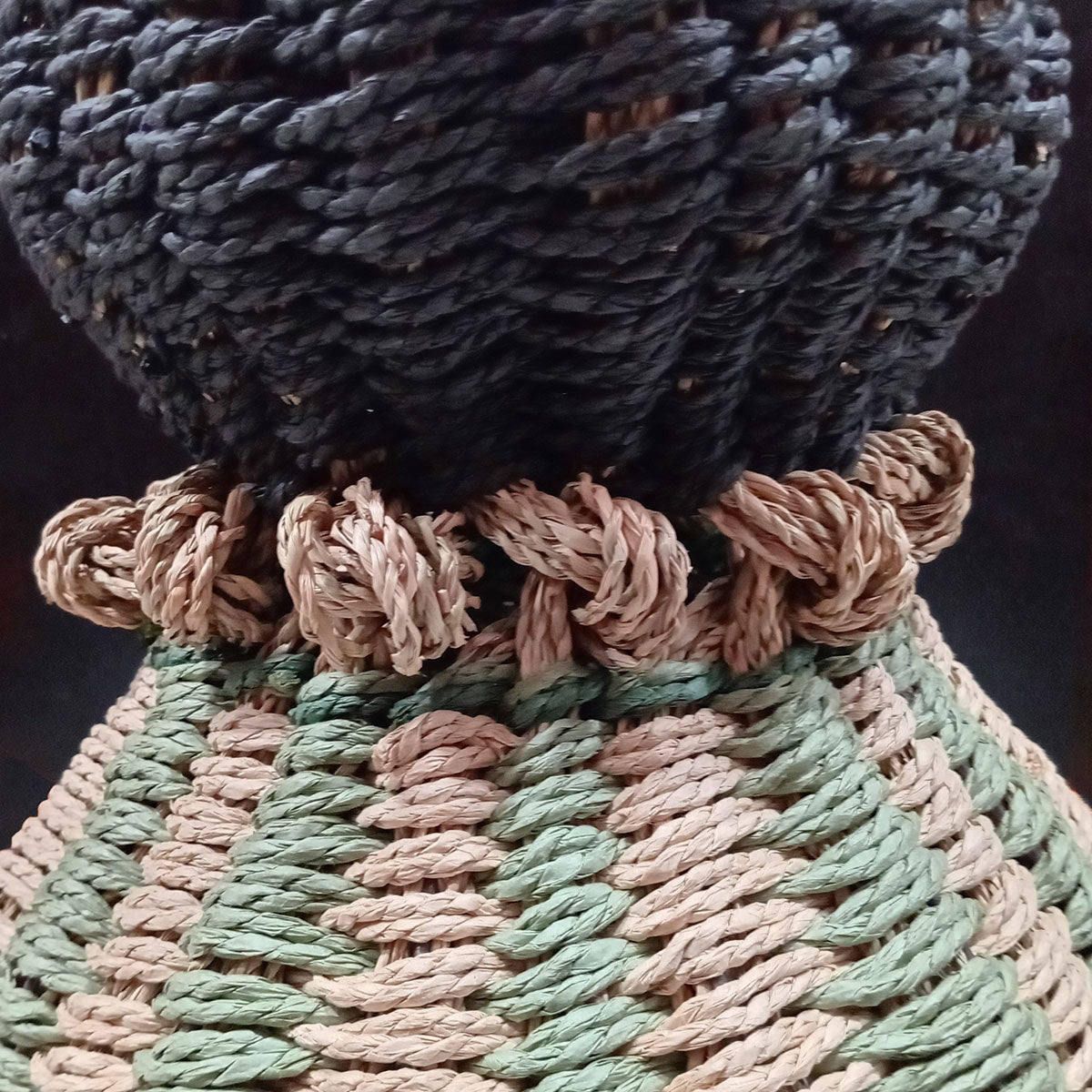 Vaso de Fibra Verde 38x36cm - Decoração para Flores e Folhagens