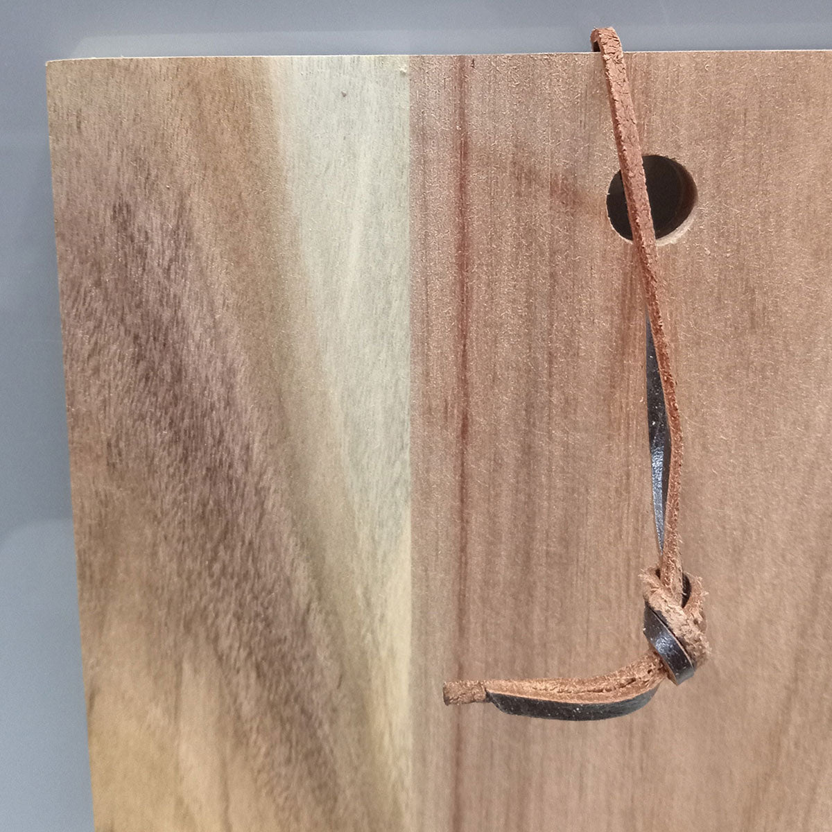 Tábua de Corte Retangular Home&Co em Madeira Natural 30x20cm