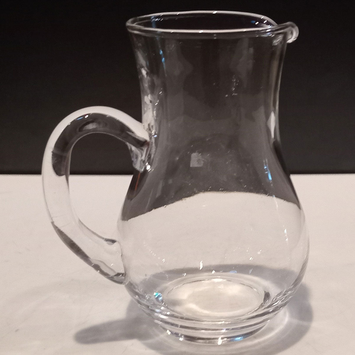 Mini Jarra de Vidro 500ml Transparente 15x12x9cm para Sucos e Molhos