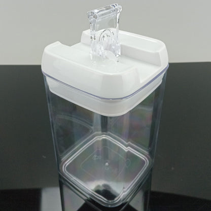 Pote Hermético Plástico Pratik 800ml Transparente com Tampa Rosca