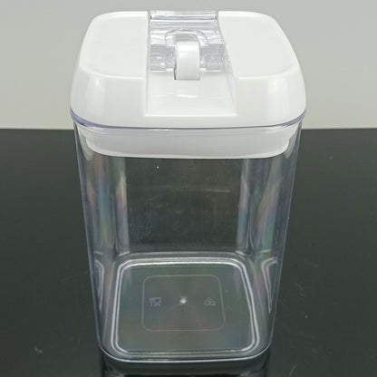 Pote Hermético Plástico Pratik 800ml Transparente com Tampa Rosca