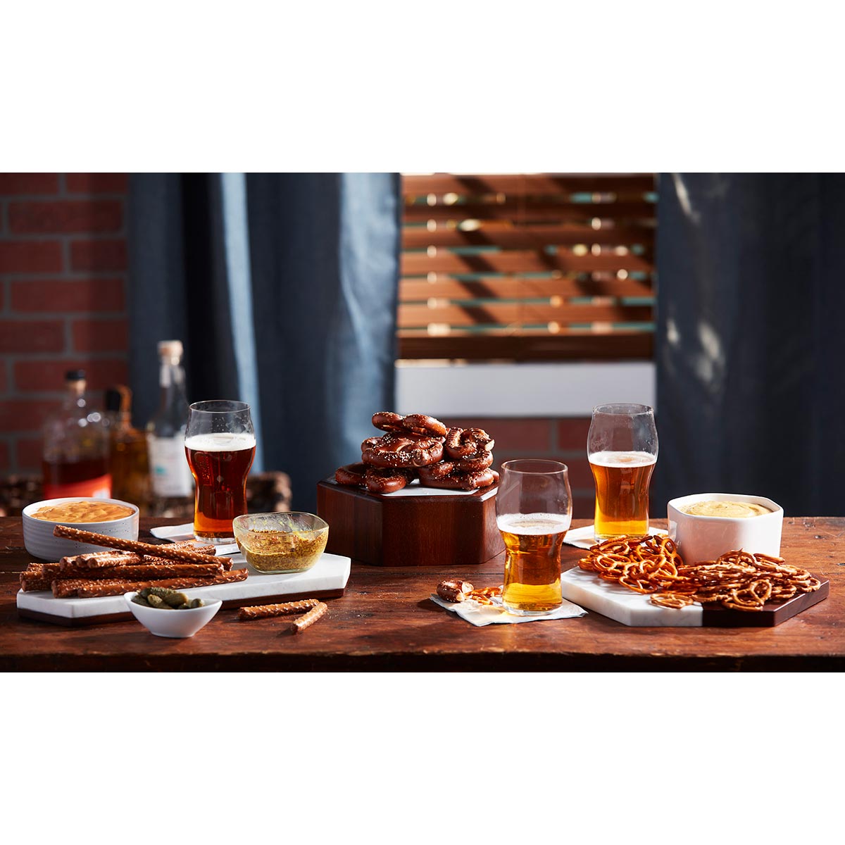 Tábua para Servir Mármore Branco Libbey Urban 2x25x29cm