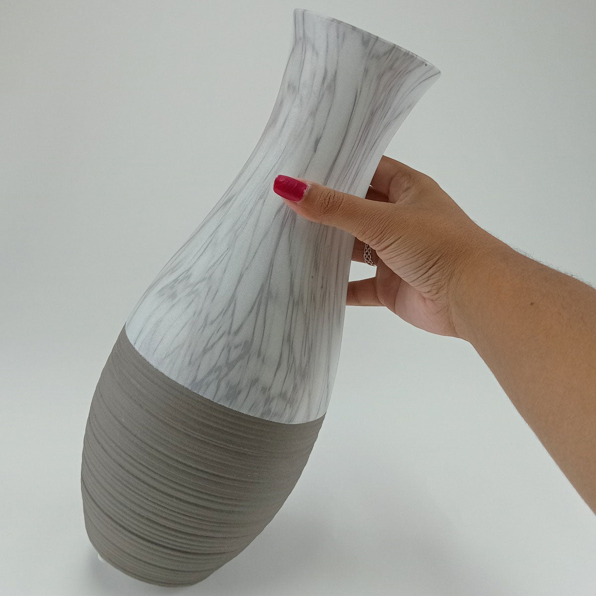 Vaso Cerâmico Cinza 36x14cm Minorca - Decoração Elegante para Ambientes