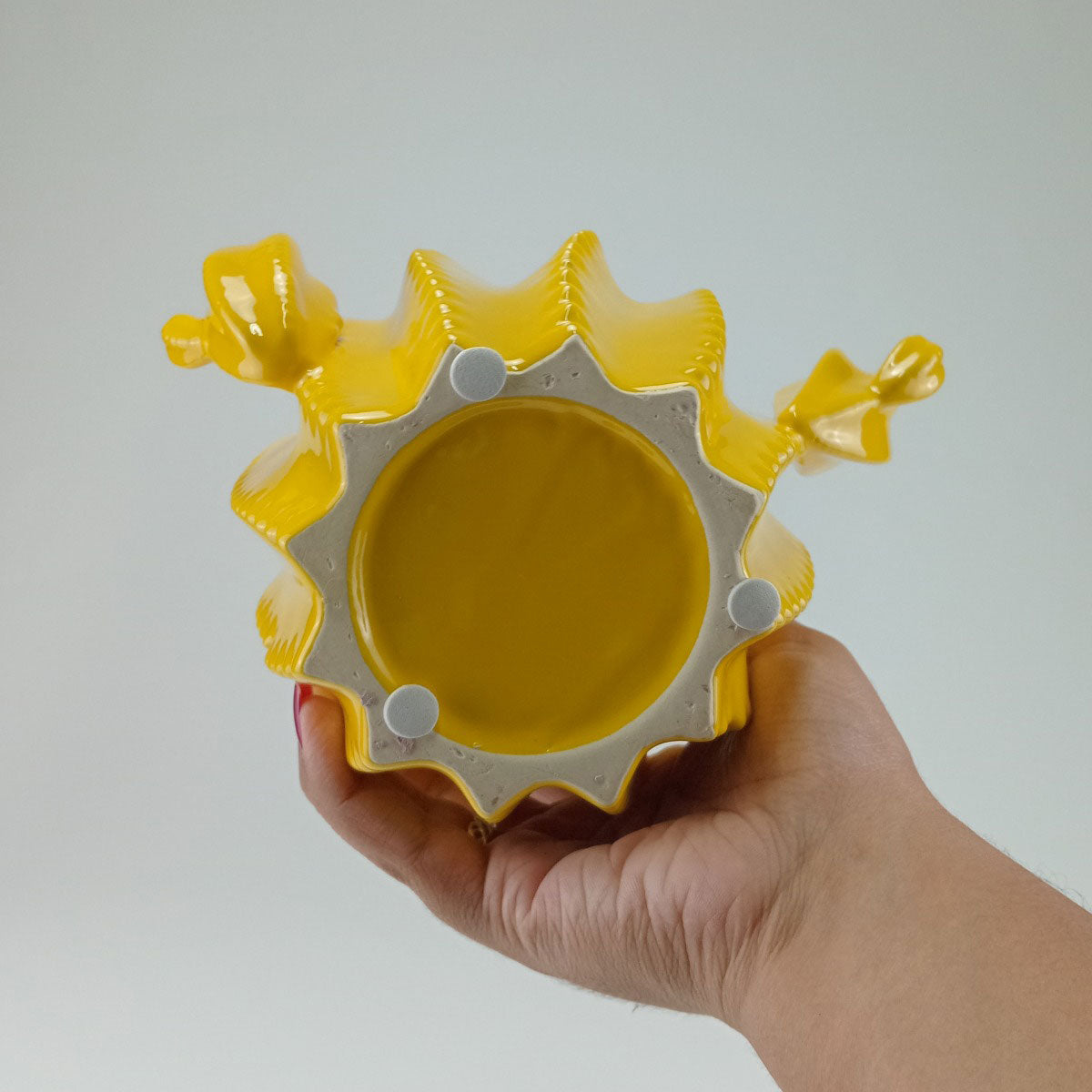 Vaso Cactus Cerâmica Amarelo 22x19cm para Decoração de Ambientes