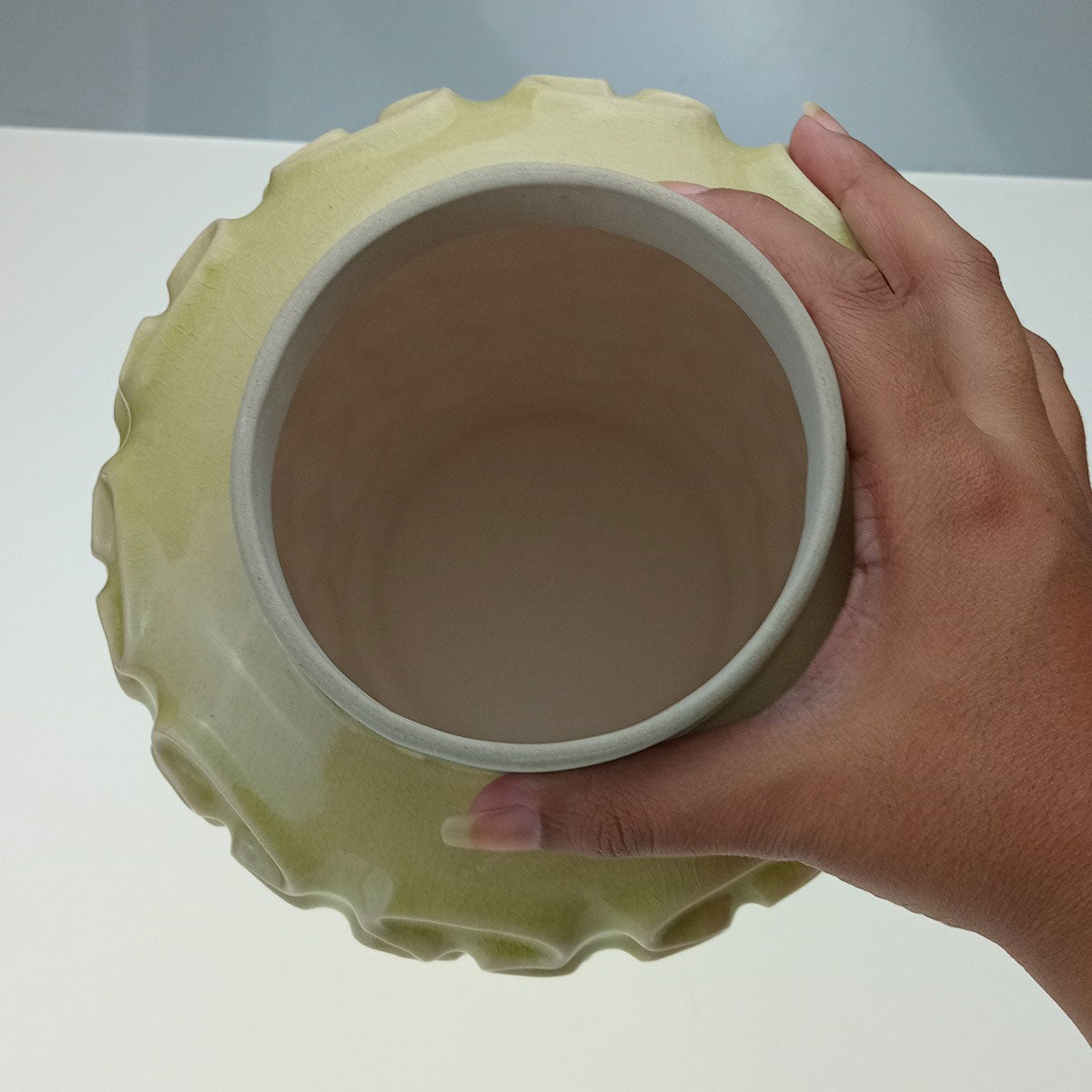 Vaso Decorativo Cerâmica Amarelo Mangga 22x20x20cm