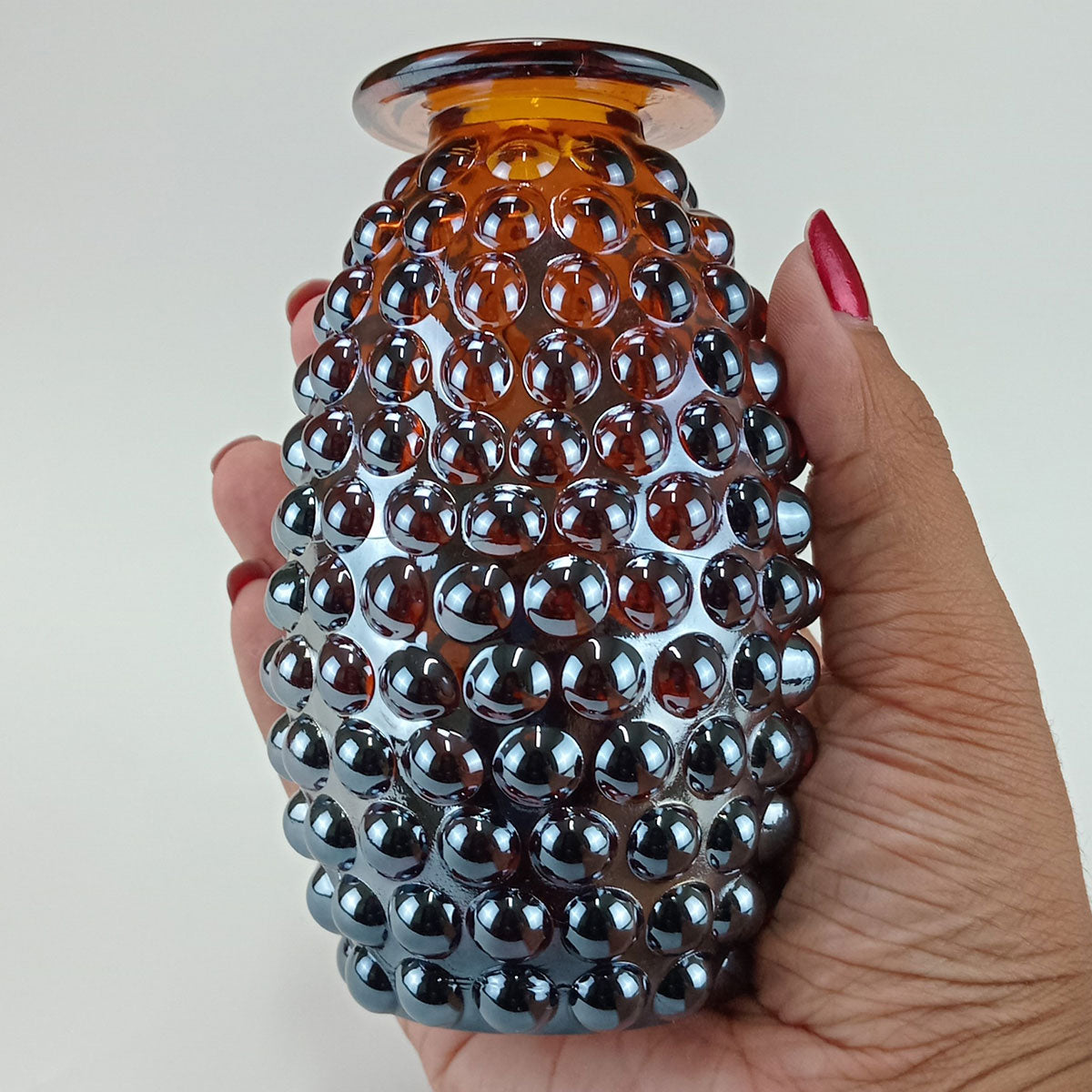 Vaso Lustrado de Vidro Maou Marrom 12x8x8cm para Decoração