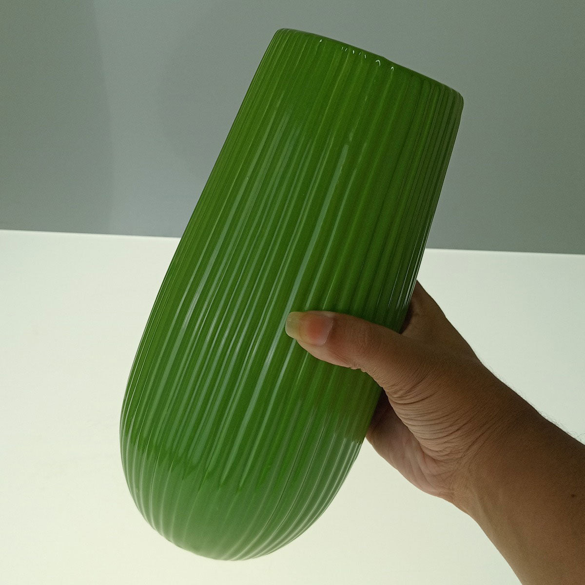 Vaso Cerâmica Verde Crispin 25x12cm para Decoração de Interiores