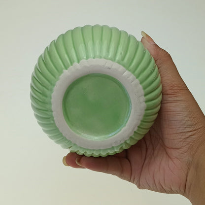 Vaso Cerâmico Verde Crispin 18x11cm para Decoração de Ambientes