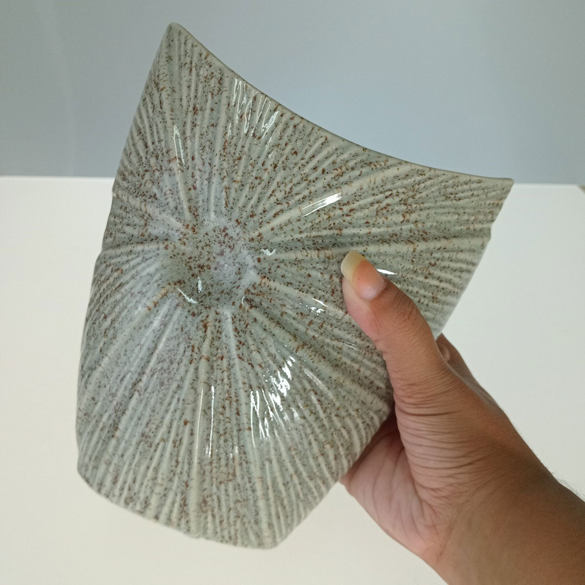 Vaso Decorativo Cerâmico Home&Co Prune Marfim 20x17x9cm