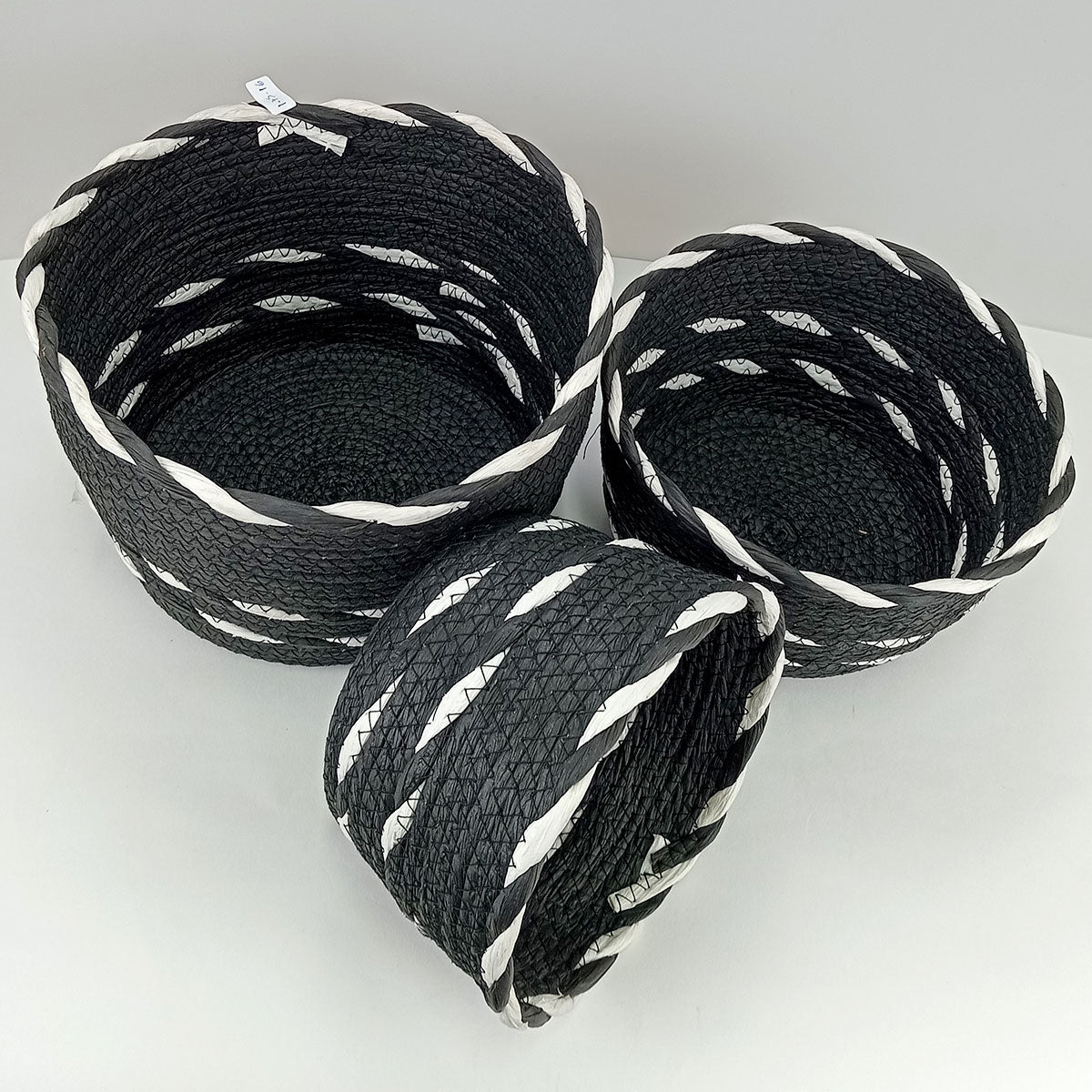 Conjunto de Cestas Decorativas Sawalli Fibra Preta 3 Peças