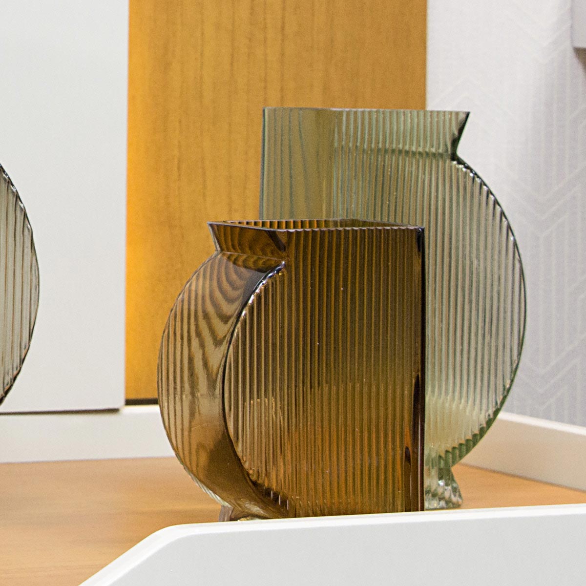 Vaso em Vidro Âmbar Marinella 15x11x6cm para Decoração