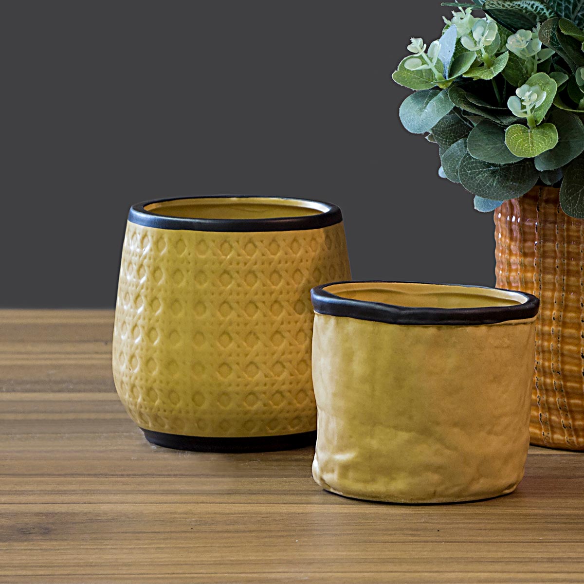 Cachepô de Cerâmica Bege 13x13cm para Plantas - Estilo e Durabilidade