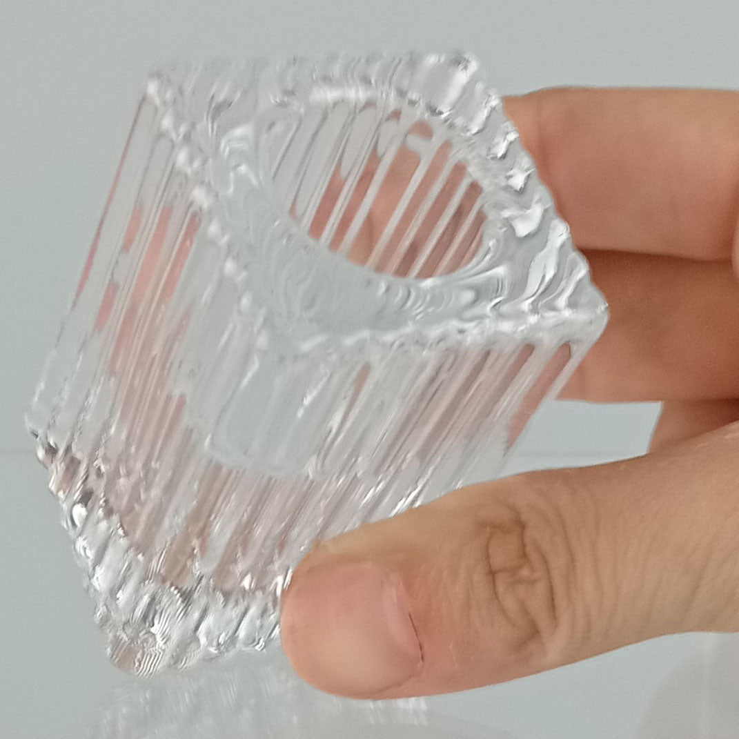 Castiçal de Vidro Transparente 6x4cm Porta Velas Elegante