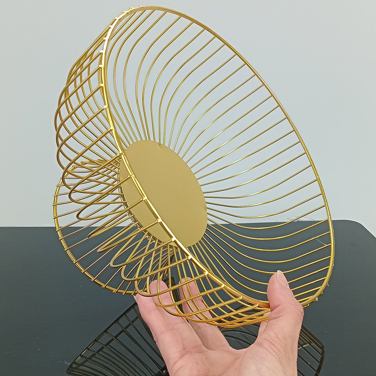 Fruteira Dourada de Metal 15x26cm para Frutas - Organizador Elegante