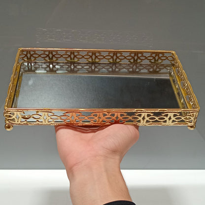 Bandeja Espelhada Dourada em Metal 3x22x13cm para Servir