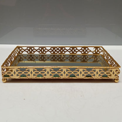 Bandeja Espelhada Dourada em Metal 3x22x13cm para Servir