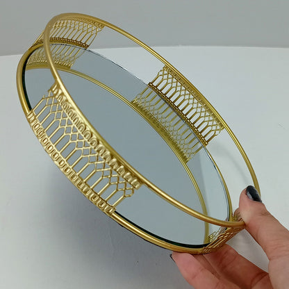 Bandeja Espelhada Dourada Metal 20x20cm para Servir com Elegância