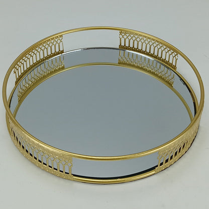 Bandeja Espelhada Dourada Metal 20x20cm para Servir com Elegância