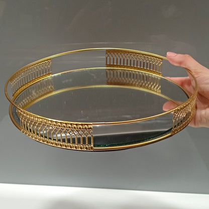 Bandeja Espelhada Dourada Metal 23x23cm para Servir e Decorar