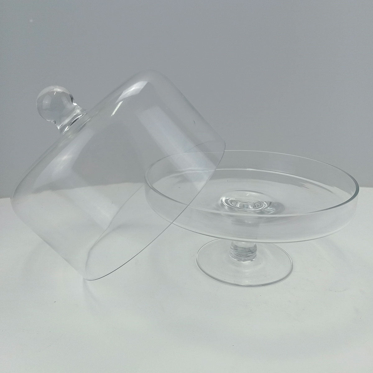 Prato de Bolo com Pé e Tampa de Vidro Transparente 25,5cm - Elegante
