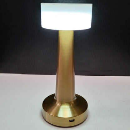 Luminária de LED Mesa USB Metal Dourado 21cm - Iluminação Moderna
