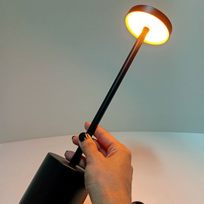 Luminária de LED Mesa USB Metal Preto 30,7cm Ajuste de Intensidade