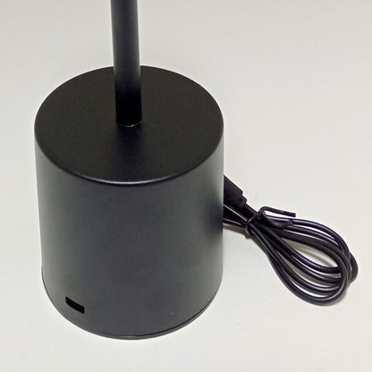 Luminária de LED Mesa USB Metal Preto 30,7cm Ajuste de Intensidade