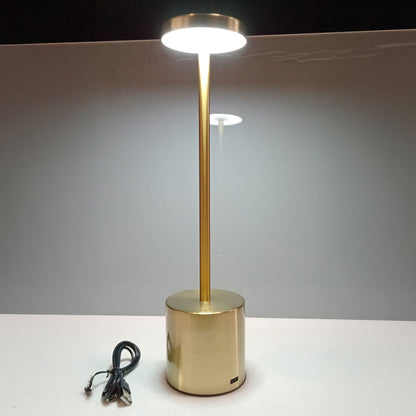 Luminária de LED Mesa USB Dourada Metal 34cm - Iluminação Eficiente
