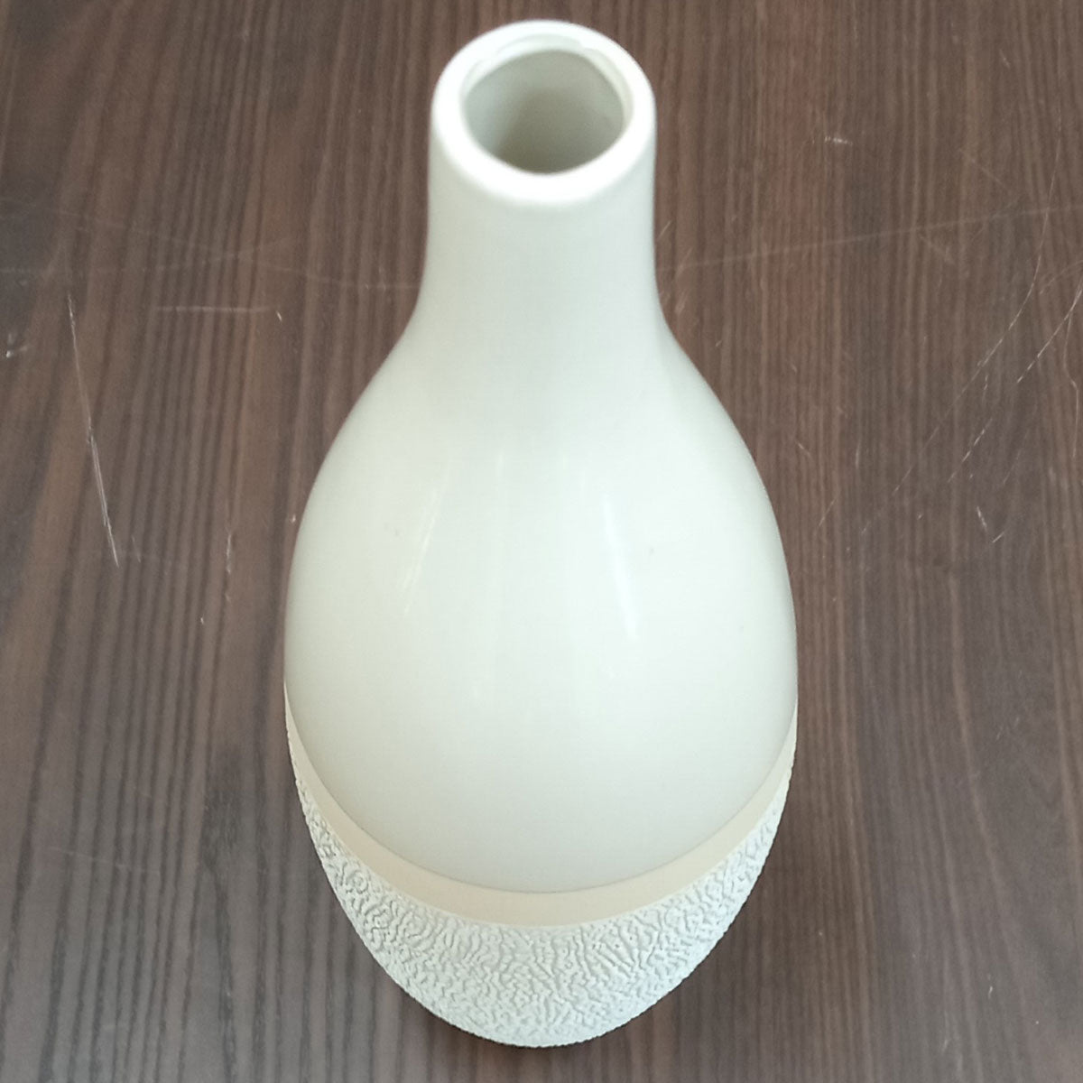 Vaso de Cerâmica Marfim 41x13cm para Decoração e Arranjos Florais