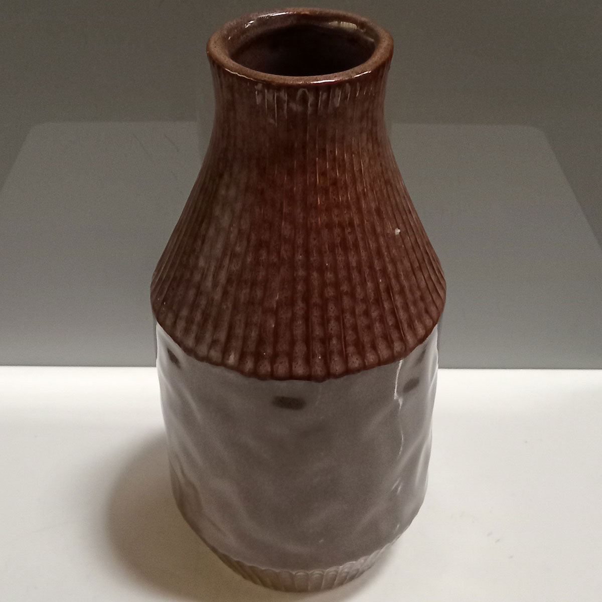 Vaso de Cerâmica Marrom 29x14cm para Decoração de Ambientes