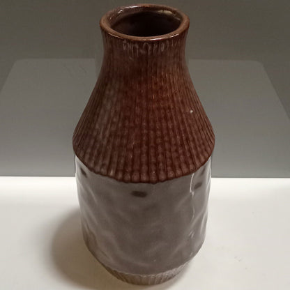 Vaso de Cerâmica Marrom 29x14cm para Decoração de Ambientes