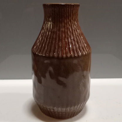 Vaso de Cerâmica Marrom 21x12cm para Decoração e Arranjos Florais