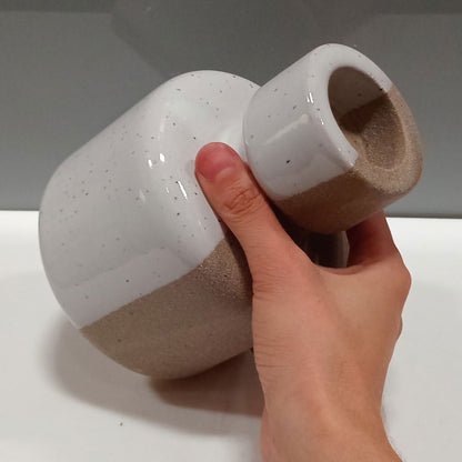 Castiçal de Cerâmica Bege 16x12cm para Velas - Elegante e Durável