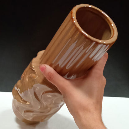 Vaso de Cerâmica Marrom 30x10cm para Decoração de Interiores