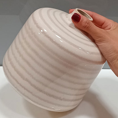 Vaso de Cerâmica Creme 17x17x17cm para Decoração e Arranjos