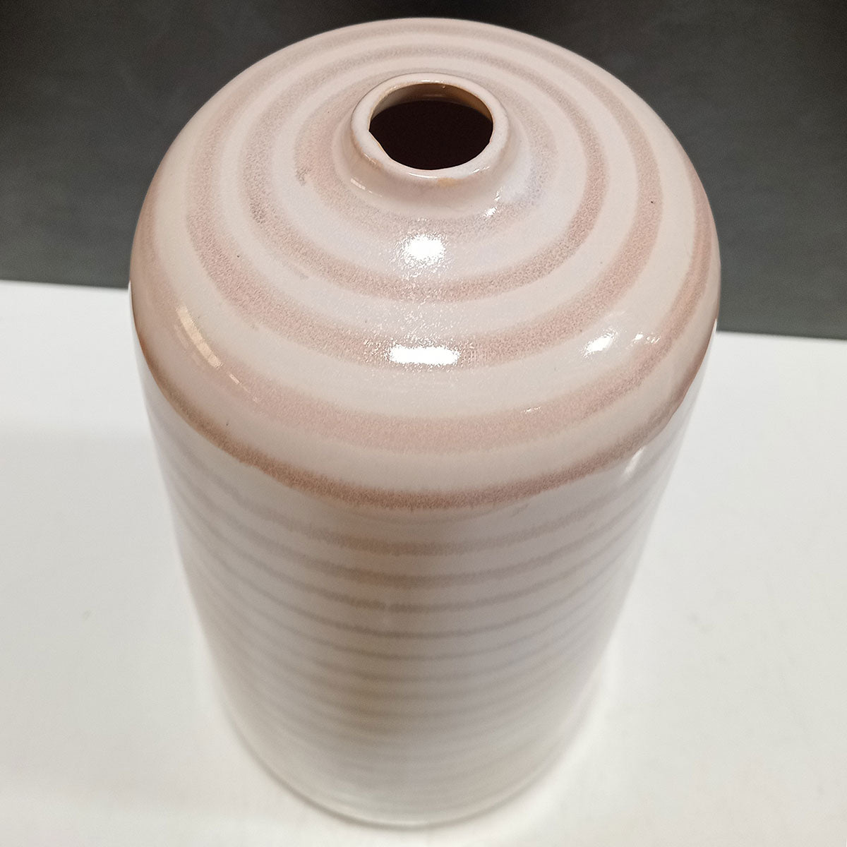 Vaso de Cerâmica Creme 27x14cm para Flores - Decoração Elegante