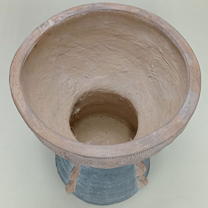 Cachepô de Resina Cinza 44x34cm para Decoração de Interiores