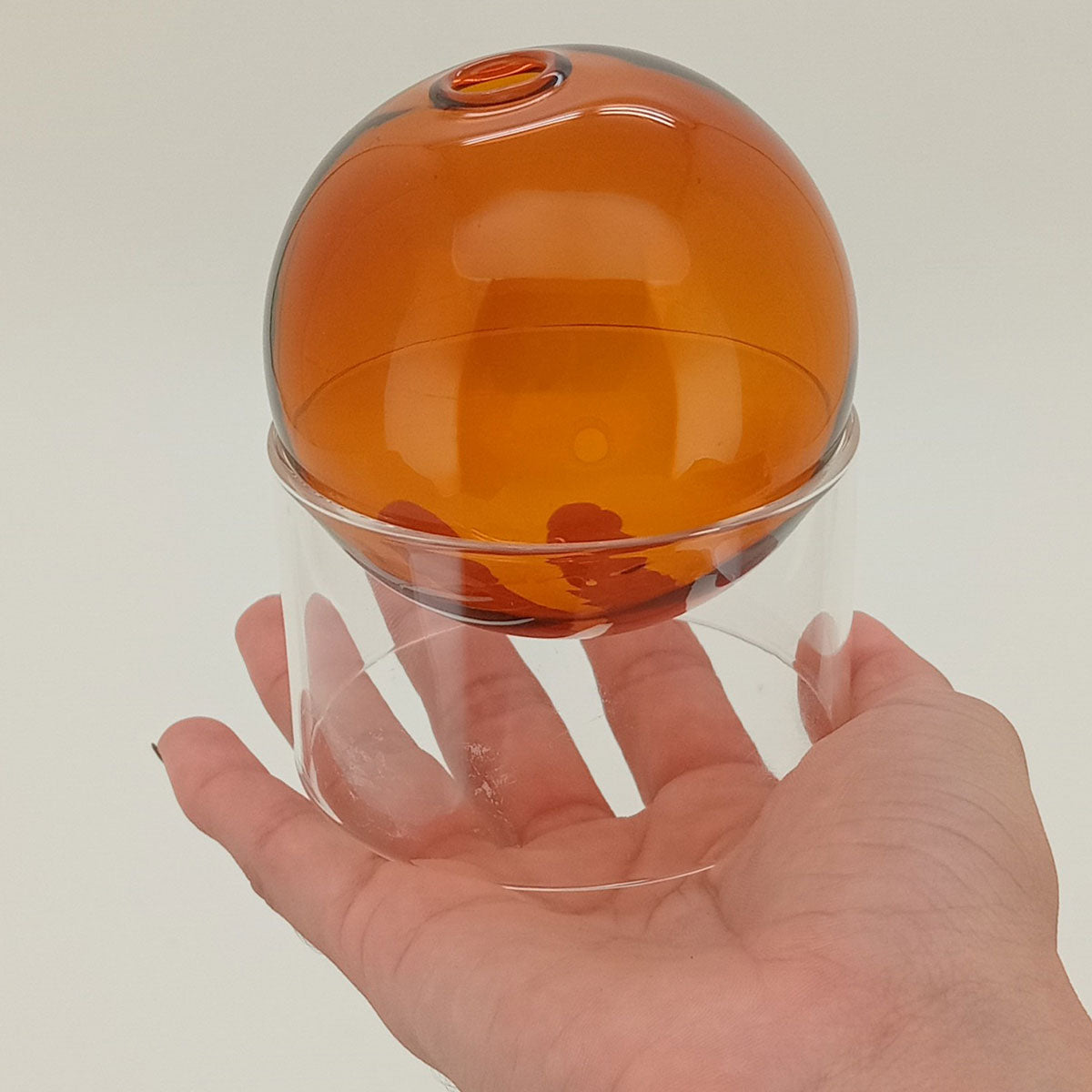 Vaso Esfera Vidro Âmbar 10x10cm com Suporte Decorativo