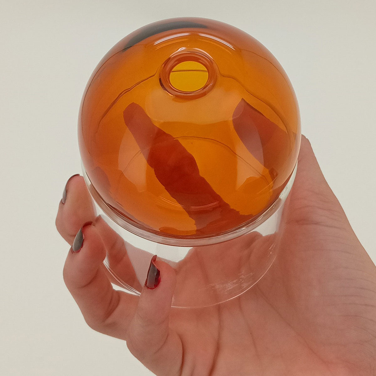 Vaso Esfera Vidro Âmbar 10x10cm com Suporte Decorativo