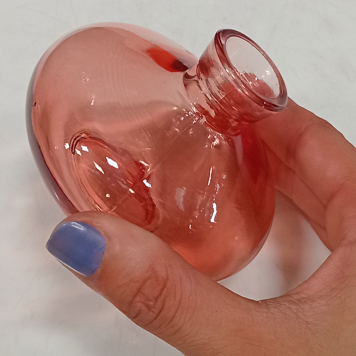 Vaso Garrafa em Vidro Rosa Home&Co 6x9cm para Decoração