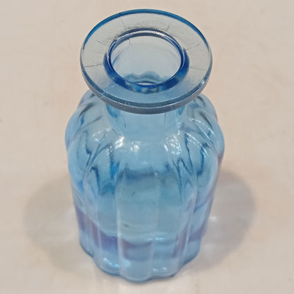 Vaso Garrafa Home&Co Vidro Azul 10x5cm para Decoração de Ambientes