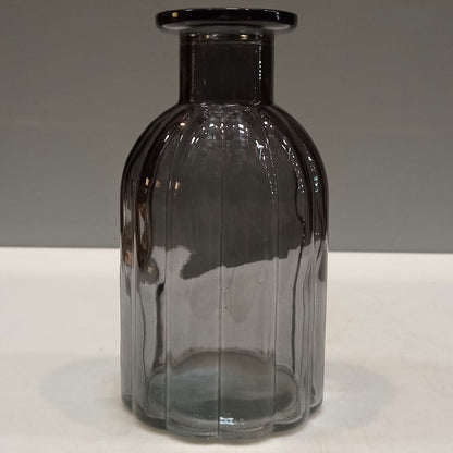 Vaso Garrafa de Vidro Fumê Home&Co 14x7cm para Decoração