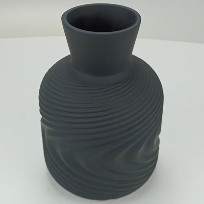 Vaso Garrafa em Vidro Preto Home&Co 20x13cm para Decoração