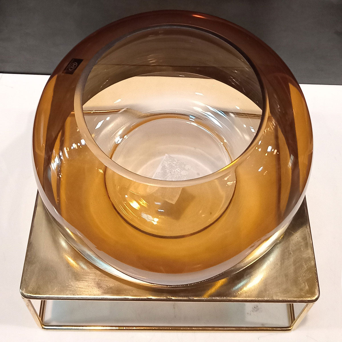 Vaso Decorativo Home&Co em Vidro Âmbar com Suporte de Metal 23x27cm