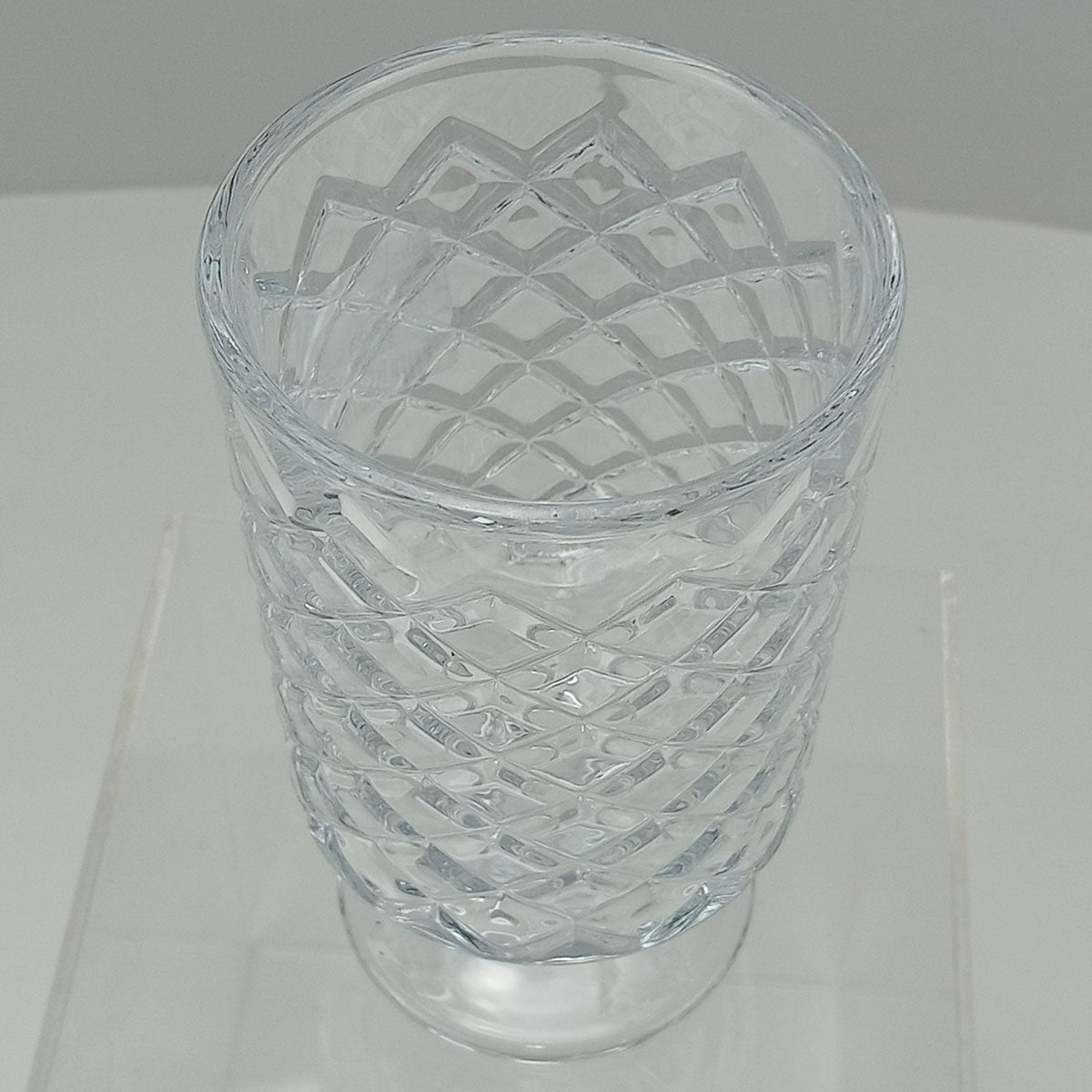 Vaso Redondo Home&co Com Pé Vidro 15x9x9cm Transparente