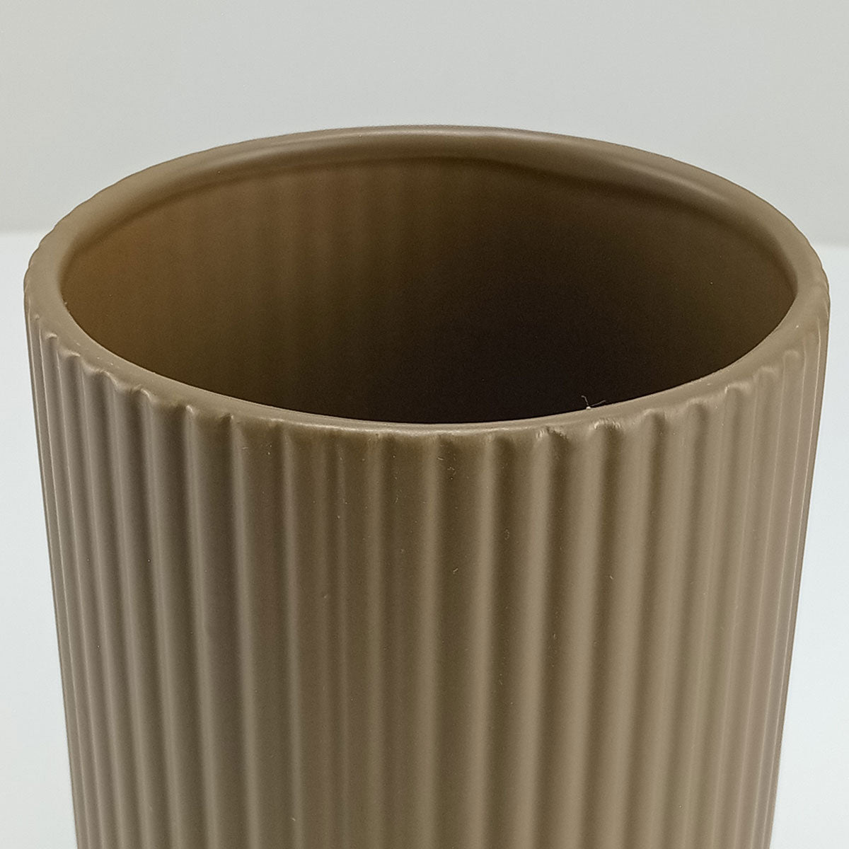 Cachepô Cerâmica Marrom Home&Co 18x14cm para Plantas Decorativas